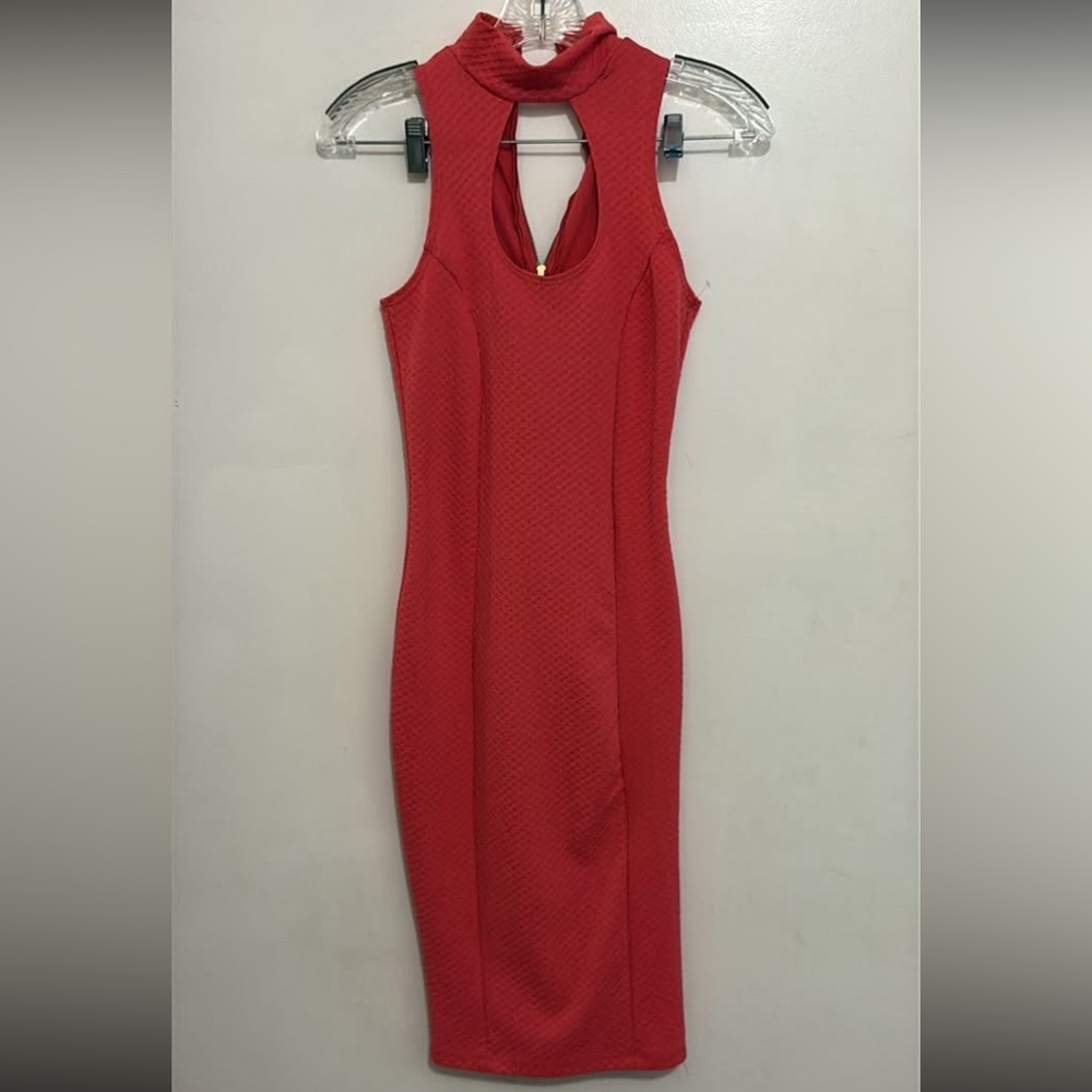 Snap Sleeveless Coral Midi Dress with Mock Neck Cutout